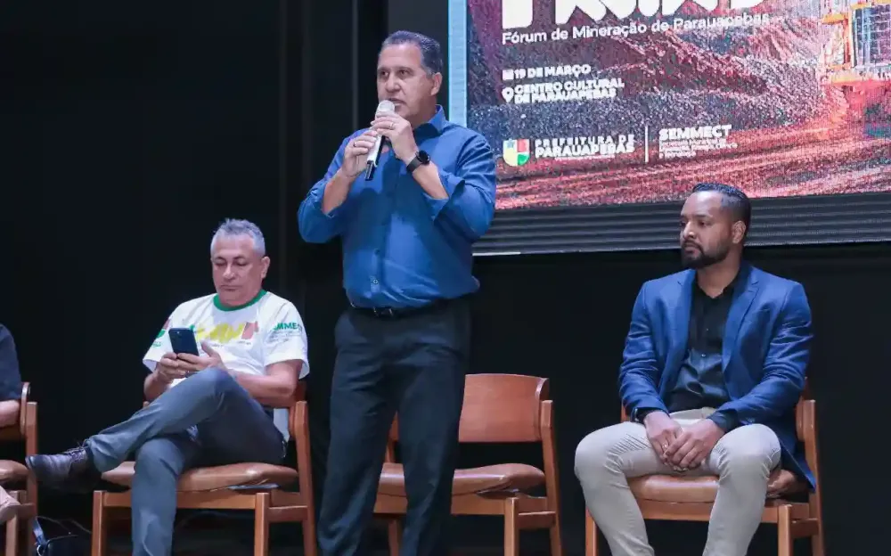Vereador Anderson Moratorio participa do Fórum de Mineração de Parauapebas e reforça compromisso com o desenvolvimento sustentável