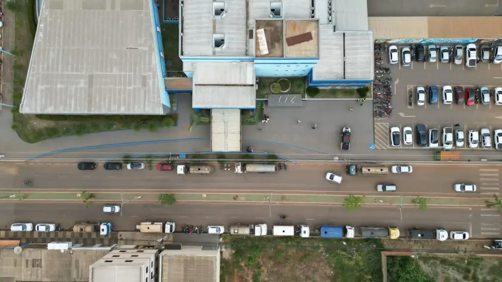 Pipeiros paralisam atividades em Parauapebas em protesto contra falta de pagamento