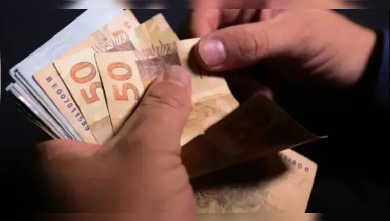 Quando vai tá na conta, afinal? | ( Marcelo Casal Jr / Ag. Brasil)