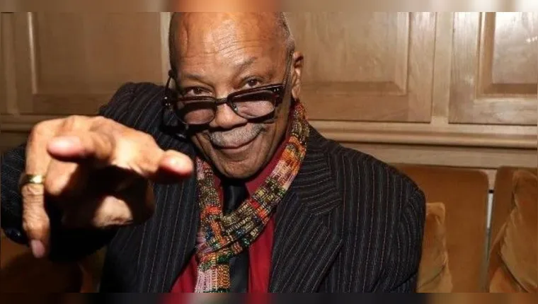 Morre o lendário produtor musical Quincy Jones, aos 91 anos