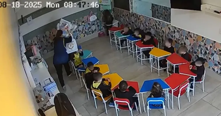 De acordo com a delegada Thalita Giacomiti Andriche, responsável pelo inquérito, o caso é investigado como maus-tratos qualificado pela lesão grave, mas também pode ser enquadrado como tortura. | Reprodução