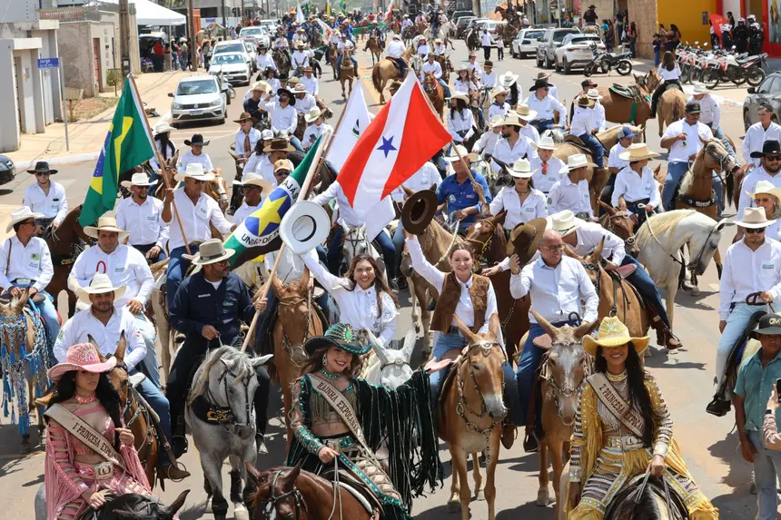 Vice-governadora Hana Ghassan durante a Cavalgada em Canaã dos Carajás