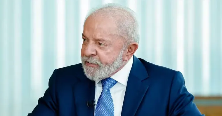 Lula sanciona lei sobre conversão de flagrante em prisão preventiva