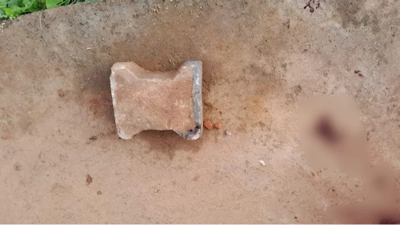 Um bloco de cimento pode ter sido usado no crime contra Cleilton/ Foto: Divulgação