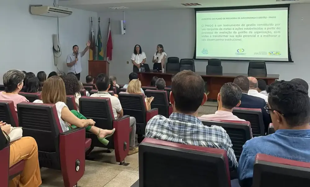 Staff do prefeito eleito Aurélio Goiano discute desafios da gestão pública