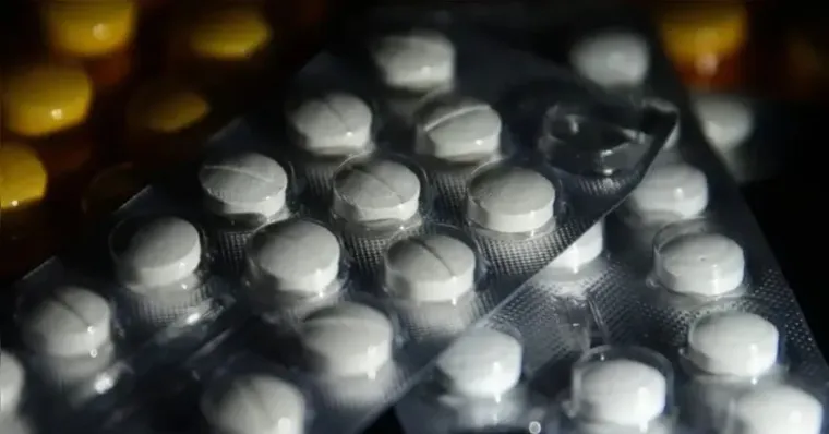Anvisa suspende medicamentos para câncer de mama e pressão alta