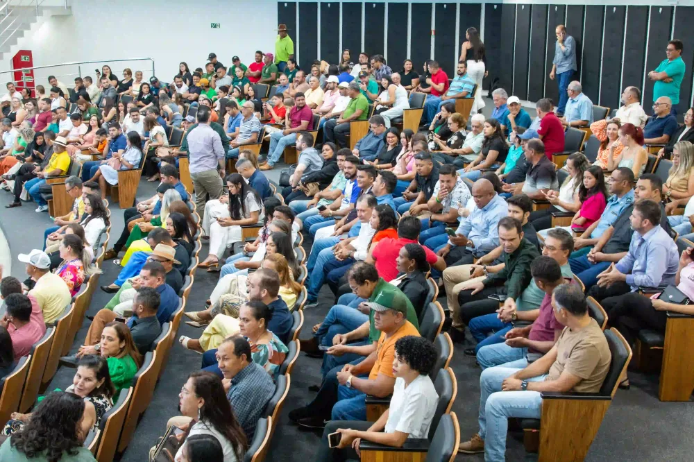 Eleitos de 2024 são diplomados em Canaã dos Carajás