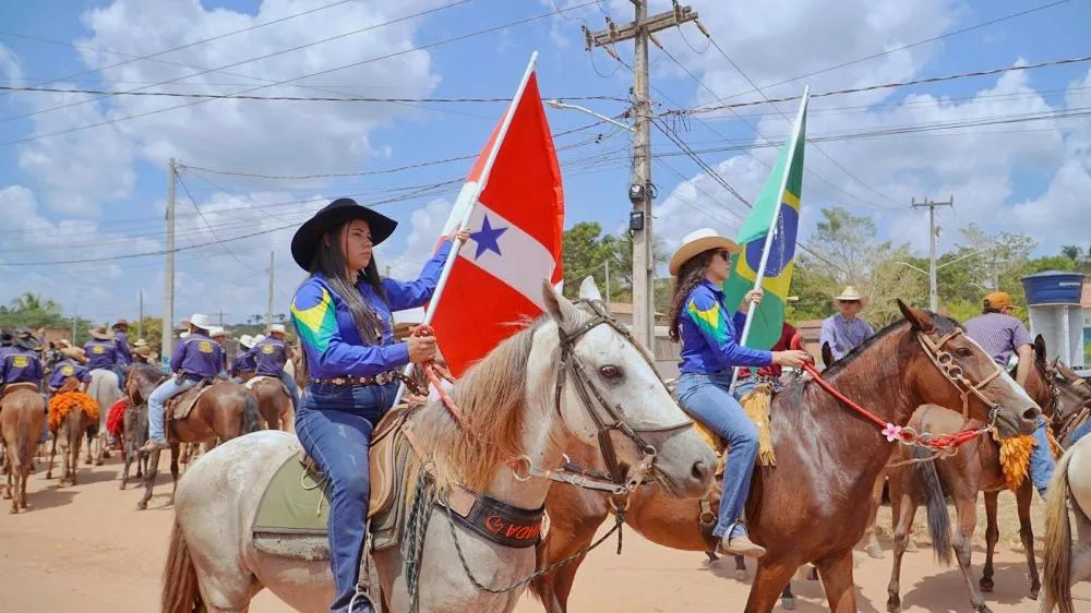 Cavalgada na Vila Carimã celebra a cultura rural em Parauapebas