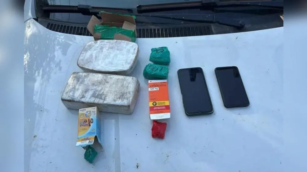 Ação cumpriu mandados em Marabá e Rondon do Pará e resultou na apreensão de arma de fogo, munições, celulares e drogas ( Foto: Divulgação/ Polícia Cívil )