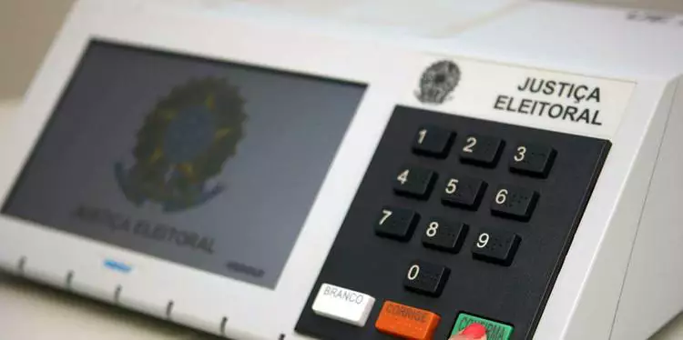 Aberto prazo para transferência temporária de local de votação