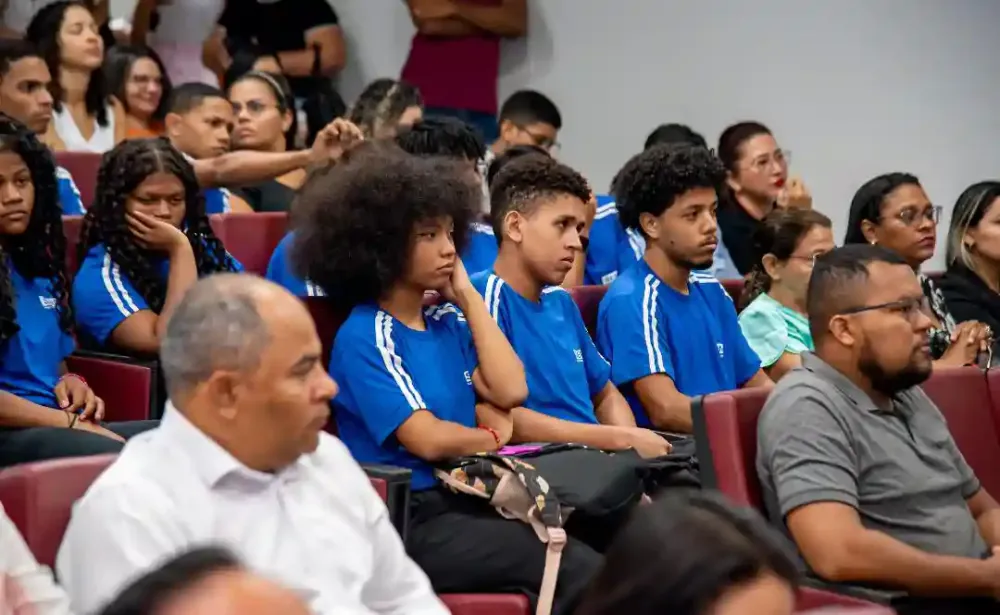 Encontro estratégico da Campanha de Prevenção à Gravidez na Adolescência reforça ações da Semas